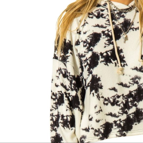 TIE DYE PRINT OVERSIZED BALLOON SLEEVE HOODIE - Picture 3 of 6